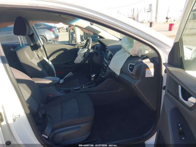 KMHC75LC7HU034321 Hyundai Ioniq Hybrid Sel