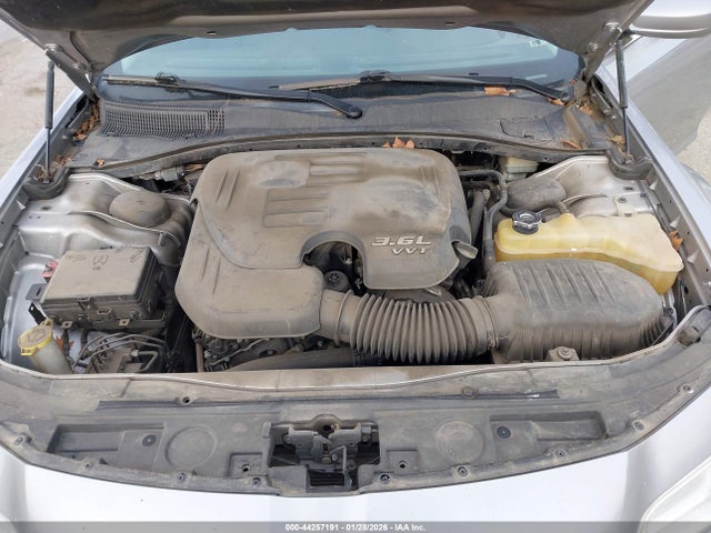 Chrysler 300 Limited 2015 2C3CCAAG6FH797465 Image 10