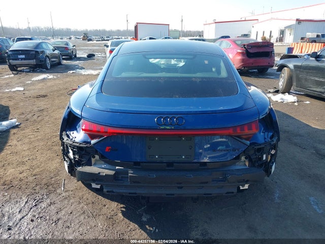 Aukcja sprzedaży 2024 Audi Rs E-tron Gt Quattro, vin: WAUBHBFW0R7900780, numer aukcji: 44257196