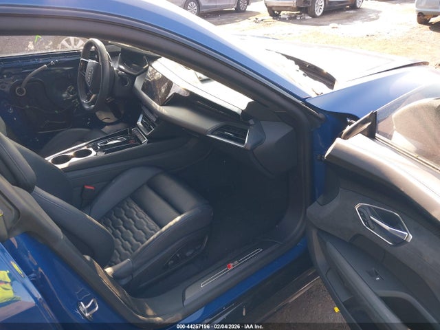 2024 AUDI RS E-TRON GT WAUBHBFW0R7900780 Photo 4