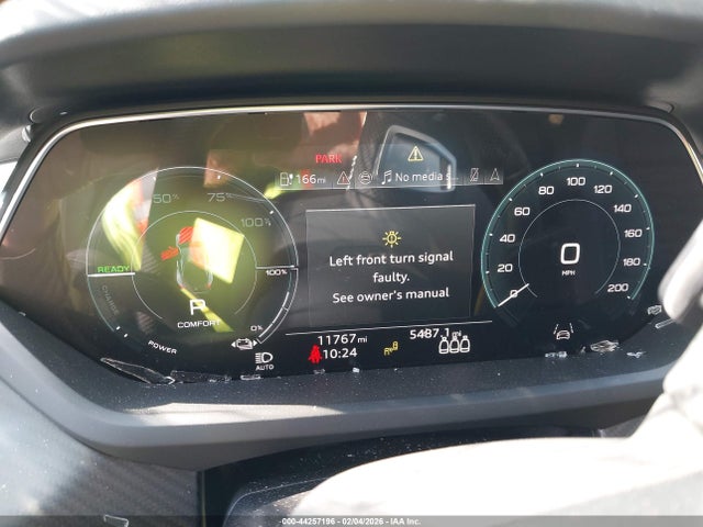 2024 AUDI RS E-TRON GT WAUBHBFW0R7900780 Photo 6