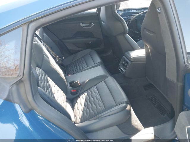 2024 AUDI RS E-TRON GT WAUBHBFW0R7900780 Photo 7