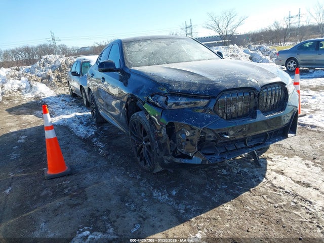 2024 BMW X6 5UX33EX05R9S35170