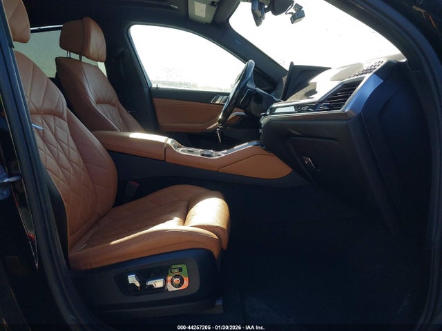 2024 BMW X6 5UX33EX05R9S35170 Photo 4