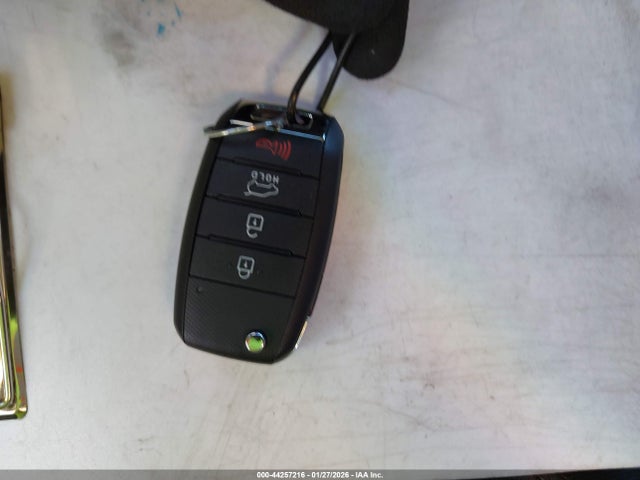 5XYPG4A3XKG452190 KIA Sorento 2.4l Lx