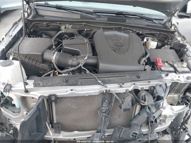 3TMAZ5CN2MM153688 Toyota Tacoma Sr5 V6