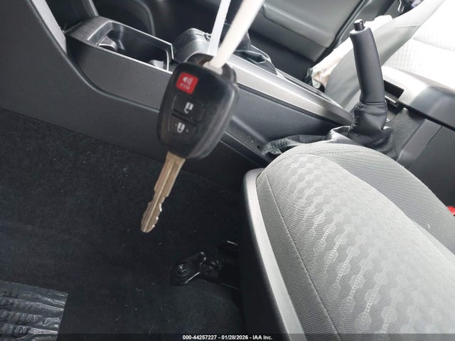 3TMAZ5CN2MM153688 Toyota Tacoma Sr5 V6