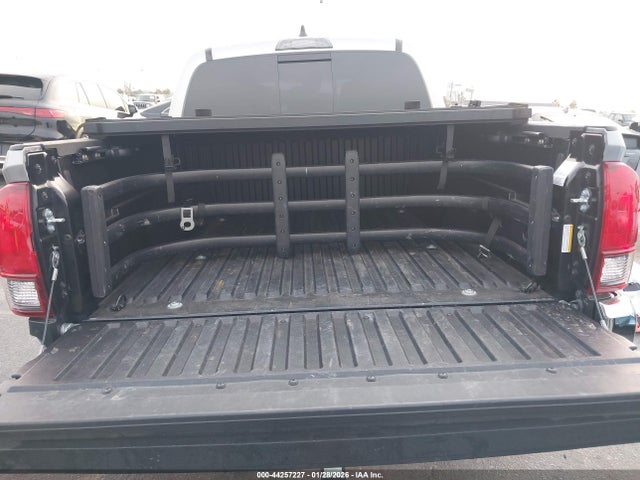 3TMAZ5CN2MM153688 Toyota Tacoma Sr5 V6