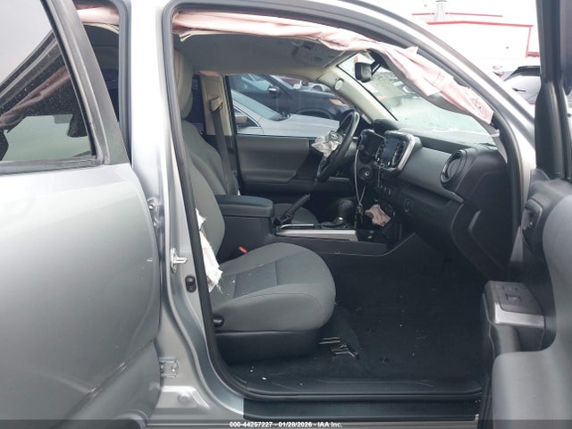 3TMAZ5CN2MM153688 Toyota Tacoma Sr5 V6