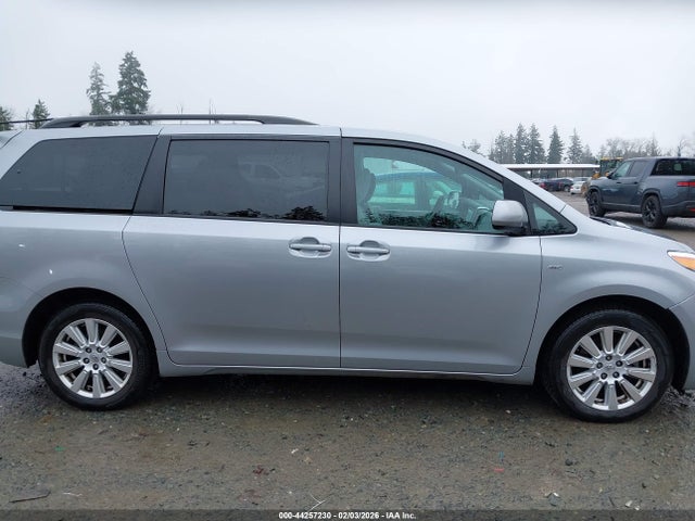 Toyota Sienna Le 7 Passenger 2017 5TDJZ3DC9HS161097 Image 13
