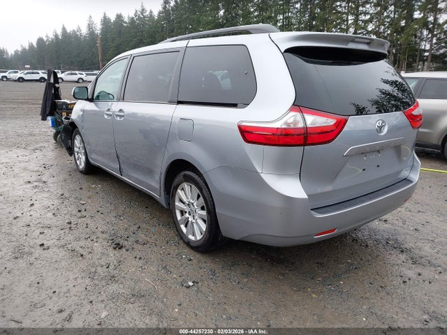 Toyota Sienna Le 7 Passenger 2017 5TDJZ3DC9HS161097 Image 3
