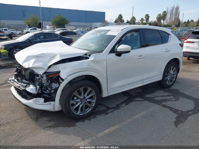 Mazda Cx-5 2.5 S Premium Plus 2025 JM3KFBEM2S0731943 Image 2