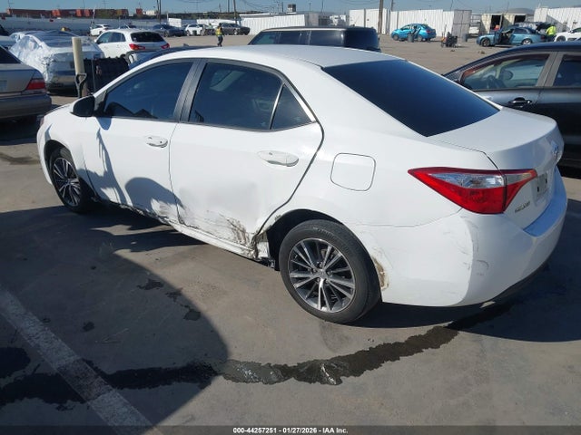 Toyota Corolla Le Plus 2016 5YFBURHE4GP443706 Image 3