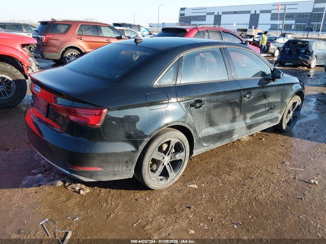 2018 AUDI A3 WAUAUGFF4J1062846 Photo 3