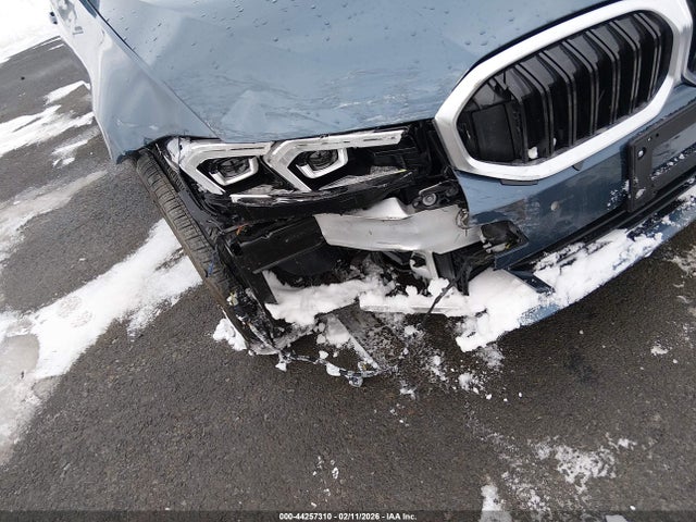 BMW 330i Xdrive 2025 3MW89CW09S8F77858 Image 6