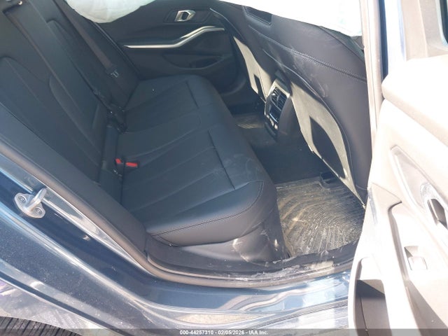 BMW 330i Xdrive 2025 3MW89CW09S8F77858 Image 8