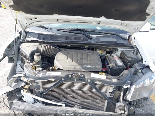 2C4RDGEG7JR145974 Dodge Grand Caravan Gt