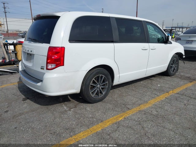 2C4RDGEG7JR145974 Dodge Grand Caravan Gt