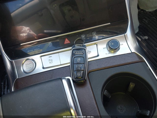 2019 AUDI A7 WAUR2BF23KN078698 Photo 10