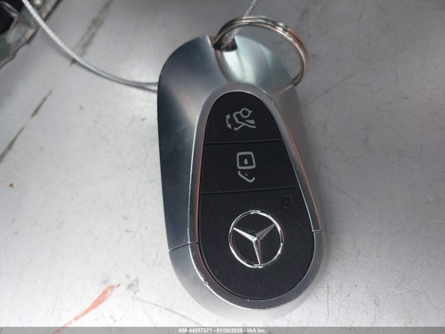 W1KAF4GB3SR251441 Mercedes-Benz C 300