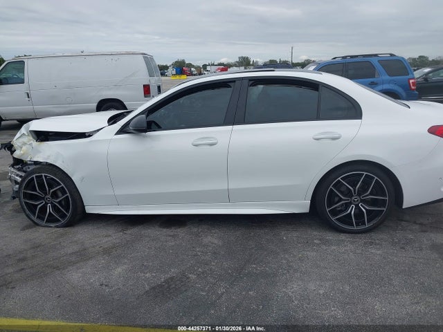 W1KAF4GB3SR251441 Mercedes-Benz C 300