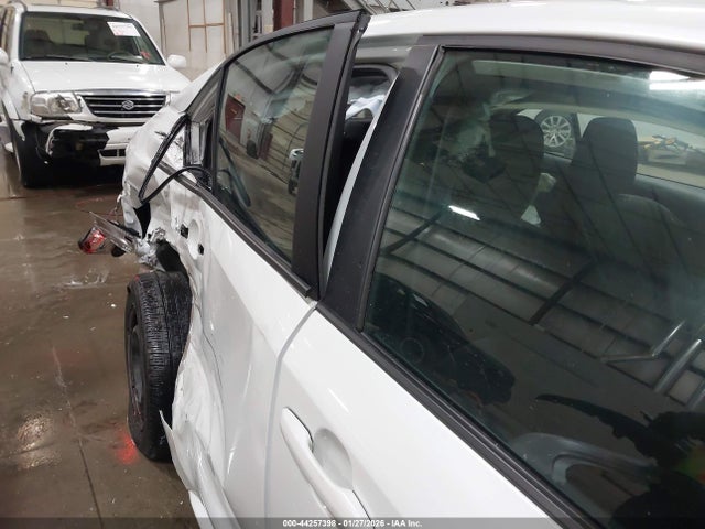 5YFB4MDE1RP199301 Toyota COROLLA LE
