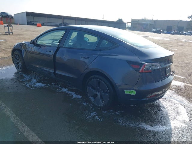 2022 TESLA MODEL 3 5YJ3E1EBXNF367334 Photo 2