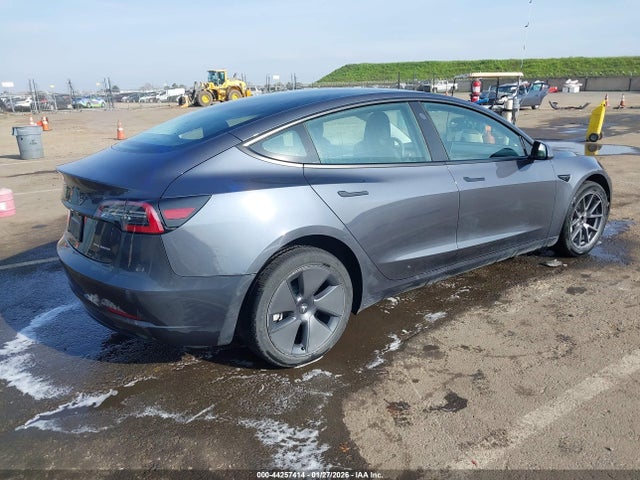 2022 TESLA MODEL 3 5YJ3E1EBXNF367334 Photo 3