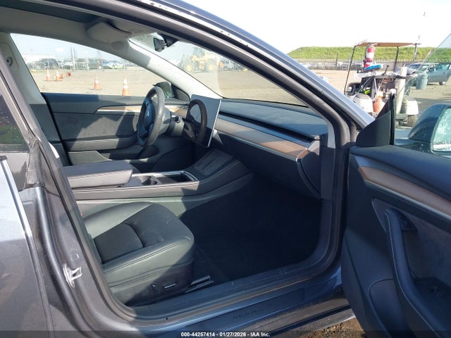 2022 TESLA MODEL 3 5YJ3E1EBXNF367334 Photo 4