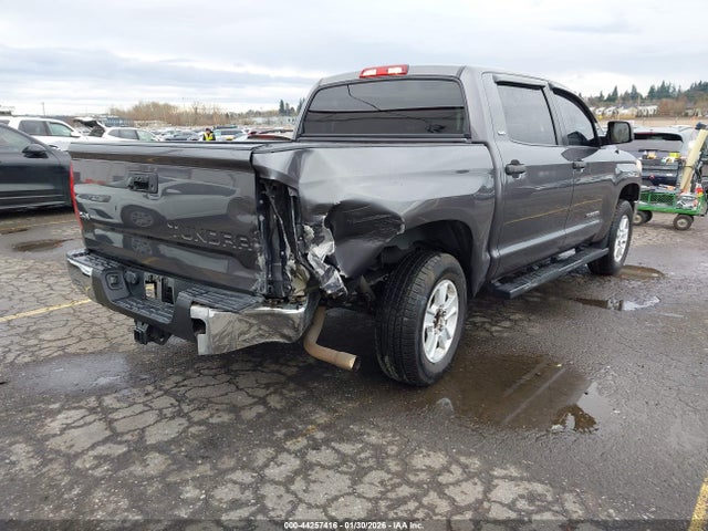 5TFDM5F14GX068676 Toyota Tundra Sr5 4.6l V8