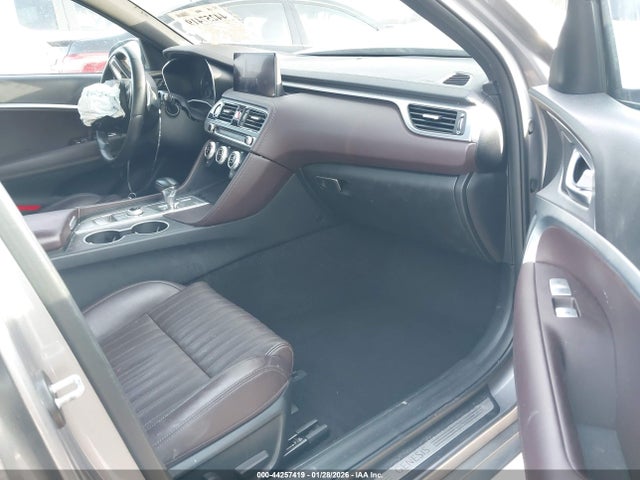 44257419 :رقم المزاد ، KMTG34TAXNU092141 vin ، 2022 Genesis G70 2.0t Rwd مزاد بيع