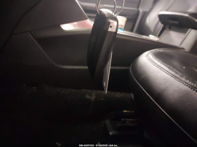 2020 FORD EXPLORER 1FMSK8FHXLGB75751 Photo 10