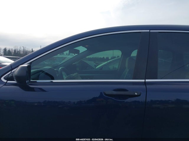 2HKRW5H32HH402862 Honda CR-V LX