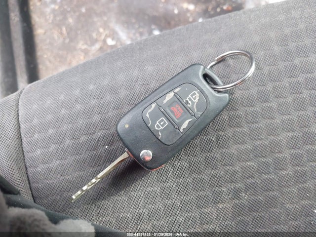 2013 KIA SOUL KNDJT2A57D7524129 Photo 10