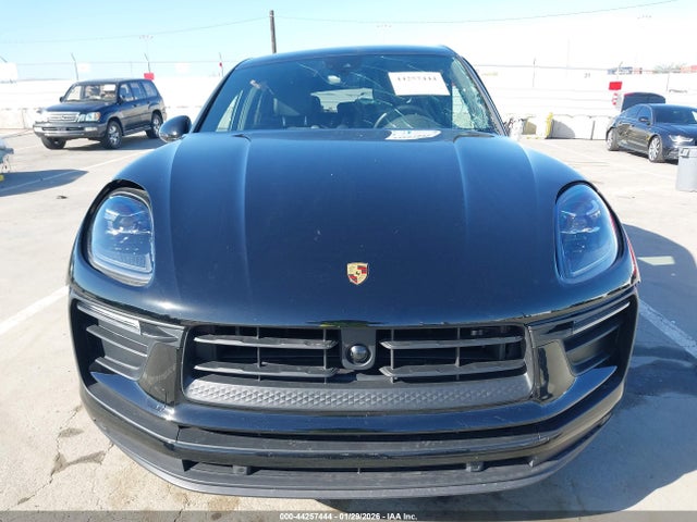 WP1AA2A59RLB13981 Porsche Macan T