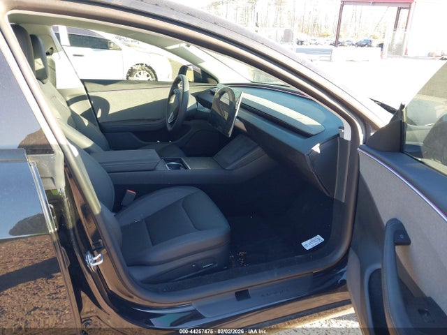 Продаж на аукціоні авто 2025 Tesla Model 3 Long Range Rear-wheel Drive/standard Rear-wheel Drive, vin: 5YJ3E1EA2SF070187, номер лоту: 44257475