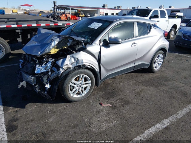 JTNKHMBXXL1070277 Toyota C-HR LE