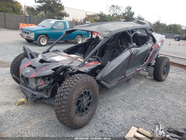 3JB8NAU28SE000346 Can-Am Maverick R Max X Rs