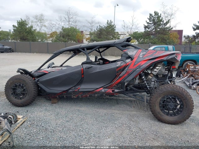3JB8NAU28SE000346 Can-Am Maverick R Max X Rs