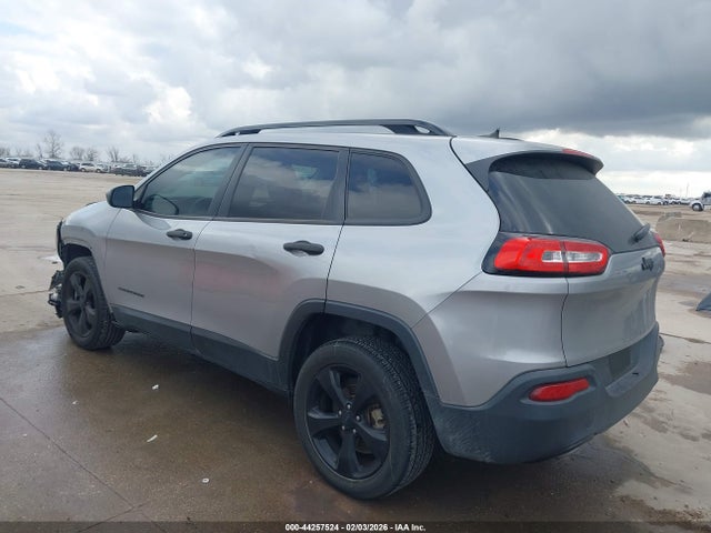 44257524 :رقم المزاد ، 1C4PJLAB5HW623961 vin ، 2017 Jeep Cherokee Altitude Fwd مزاد بيع
