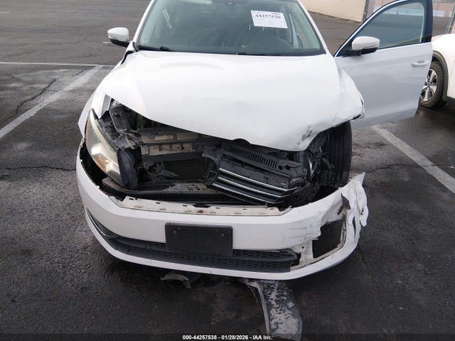 2015 VOLKSWAGEN PASSAT 1VWBT7A3XFC026269 Photo 5