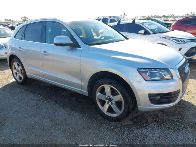 2011 AUDI Q5 WA1LFAFP8BA101686 Photo 0