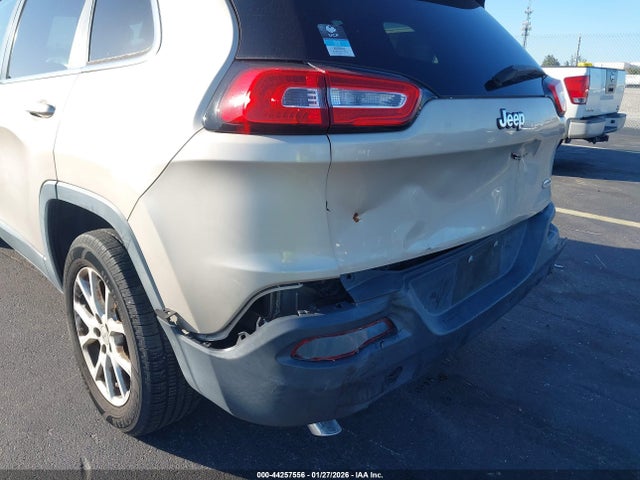 44257556 :رقم المزاد ، 1C4PJLCB7EW320902 vin ، 2014 Jeep Cherokee Latitude مزاد بيع
