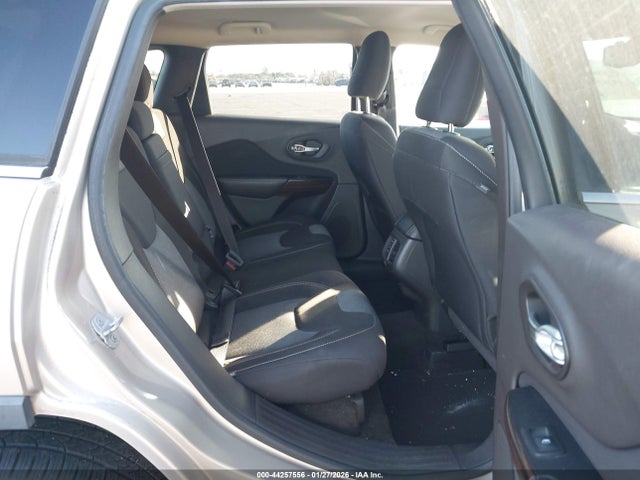 44257556 :رقم المزاد ، 1C4PJLCB7EW320902 vin ، 2014 Jeep Cherokee Latitude مزاد بيع