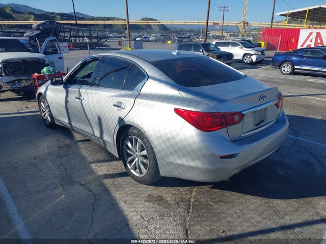 44257573 :رقم المزاد ، JN1BV7AP9FM357227 vin ، 2015 Infiniti Q50 Premium/sport مزاد بيع