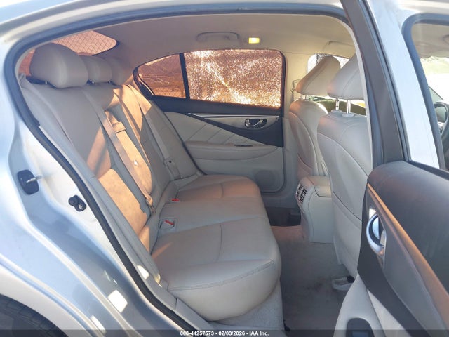 44257573 :رقم المزاد ، JN1BV7AP9FM357227 vin ، 2015 Infiniti Q50 Premium/sport مزاد بيع