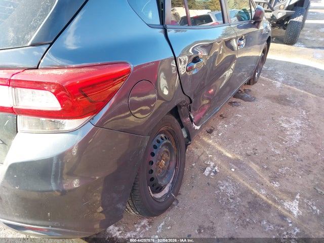 Subaru Impreza 2.0i 2018 4S3GTAA69J3720735 Image 17