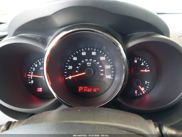 2010 KIA SOUL KNDJT2A23A7188545 Photo 6