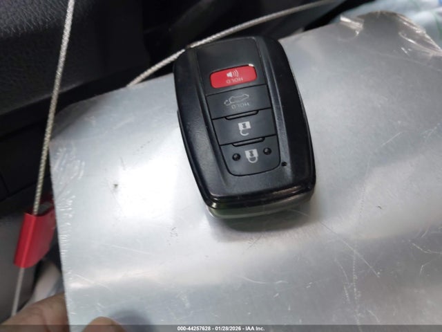 2T3W1RFV3PW241894 Toyota Rav4 Xle