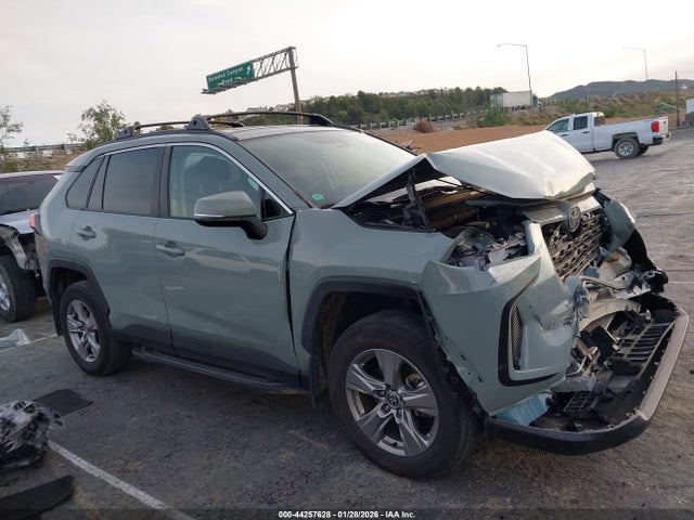 2T3W1RFV3PW241894 Toyota Rav4 Xle